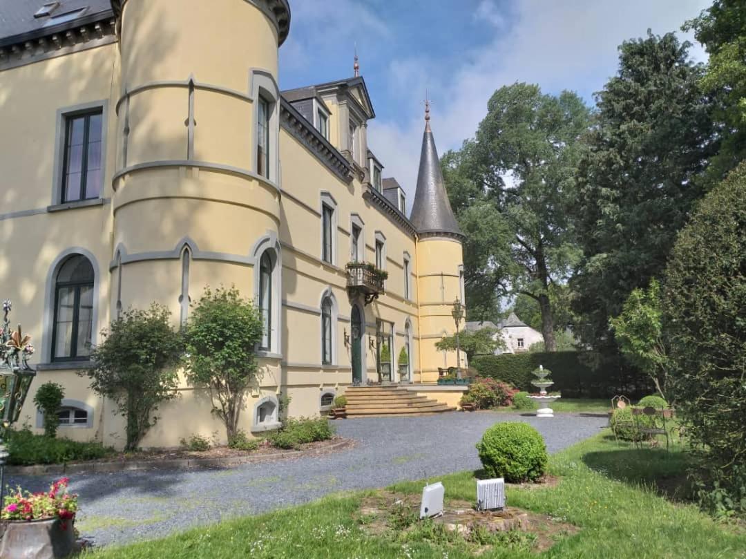 Chateau Les Tourelles Bertrix Exterior photo